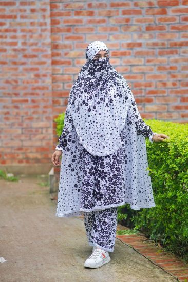 Picture of Plazoo Premium Hijab (Multiple Color Variants)